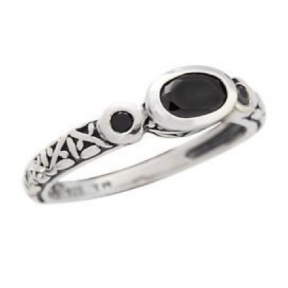 Silpada Sterling Silver Little Black Dress Ring R2398